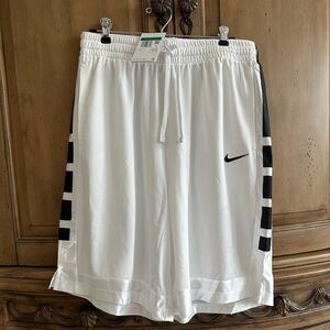 NWT Nike Men’s DriFit Basketball Shorts